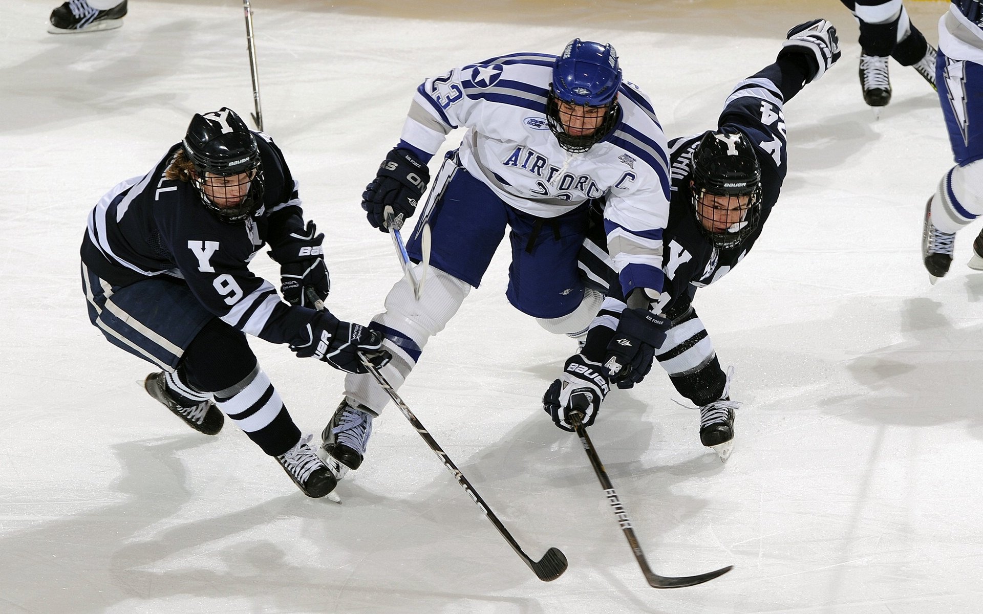 勇士主帅称目标仍是卫冕冠军,勇士晋级